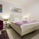 Apartments Gajeta