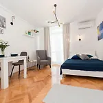 Apartment Var