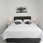 Apartman Marinela