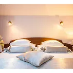 Riva Royal Lounge Apartment