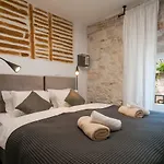 Luxury Rooms 7Heaven Palace
