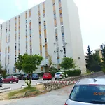 Apartments Lara & Ante