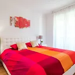 Apartment With Beach View, Magis Red