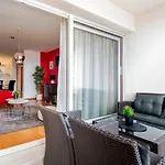 Apartment With Beach View, Magis Red