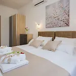 Luxury Apartment Luce