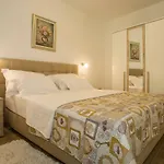 Apartment Lenka- Split
