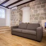 Studio Apartman Ana