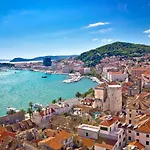 Apartment Lenka- Split