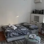 Cozy Apartment Mihaela With Balcony, Near Park Marjan & Old Town - Quiet Neighborhood