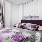 L&L Apartments