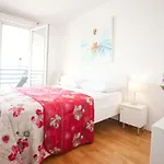 Luxury Beach Front Apt With Seaside View And Free Parking