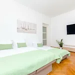 Apartment \