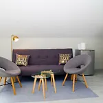 Split Center