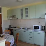 Beach Apartment Sweet Dora