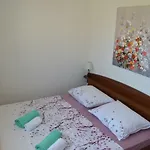 Beach Apartment Sweet Dora