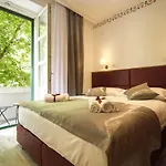 Well Of Life Luxury Rooms
