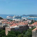 Sweet Apartment With Beautifull View