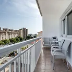 Ac Apartment With 2 Bedrooms And 2 Bathrooms-Free Private Parking