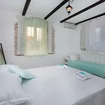 Apartment Barka