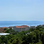 Dani\'S
