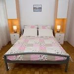 Apartments Put Plokita Smilja