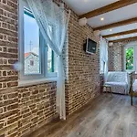 Charming Studio Apartment