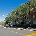Apartment B&J Very Near Center Of Town