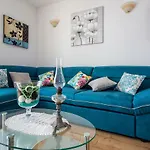 Luxury Apartment Lana