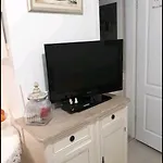 Studio Apartment Angie