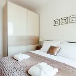New Luxury Apartment Nives On Seaside