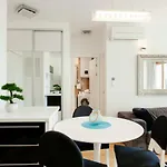 New Luxury Apartment Nives On Seaside