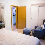 Luxurious Apartment With Private Garden