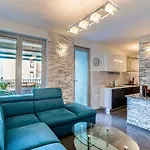 Apartment Gordan