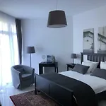 Room Marina