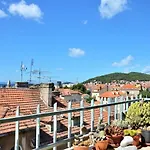 City View Apartment