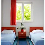 Hostel Dujam