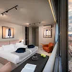 Royal Suites-Sky
