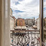 Royal Piazza