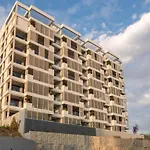 The Majestic Bel Etage Upscale Apartment With Pool