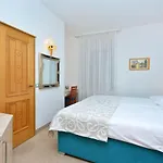 Hotel Adriana