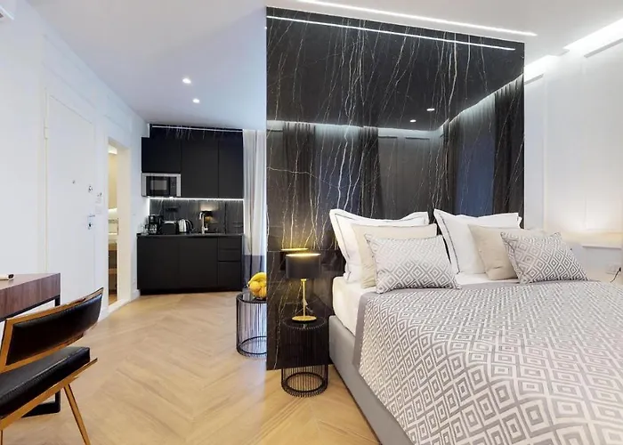 Illyria Luxury Studio Apartments