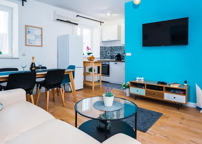 Apartment Sol-1 In Old Part Of City Centar