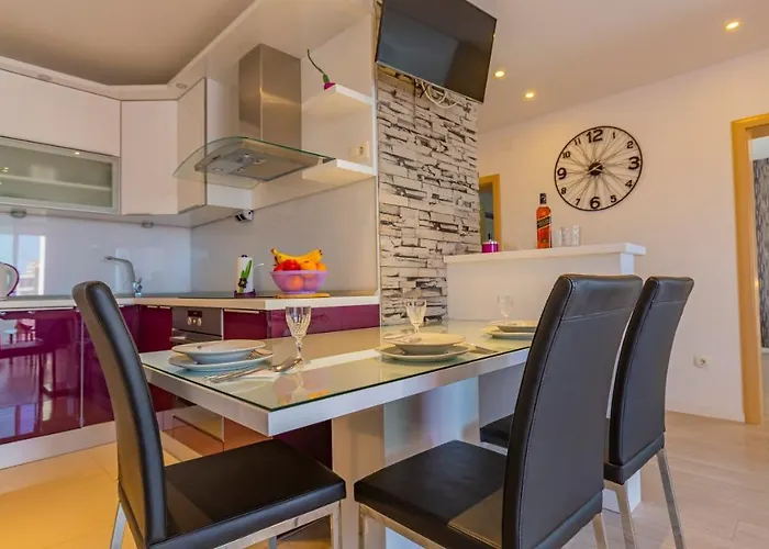 Apartment Split