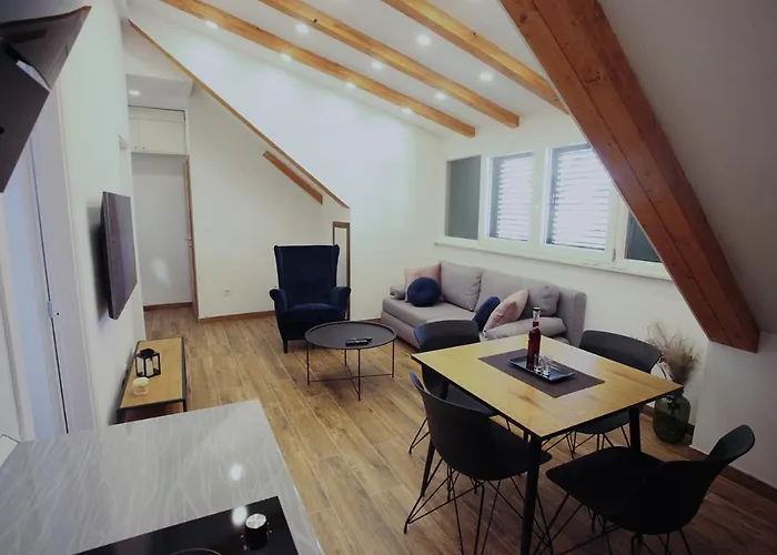 New Split Central Apartments Jakov & Niko