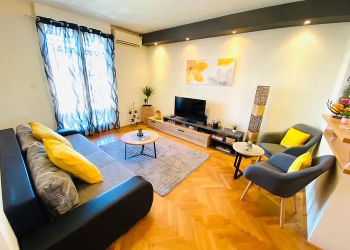Apartment Lucija