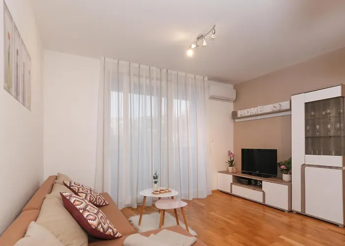 Apartment Miki
