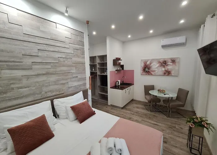 D&D Suites In Split Centre