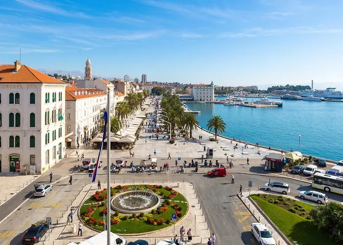 Bajamonti Apartment With Amazing Split City View