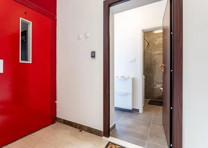 Botan Apartment