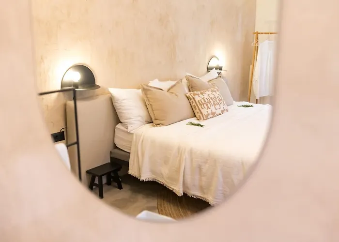 Kushin Rooms Split